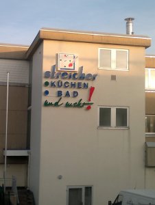Streicher Küchen, Bad &amp; mehr