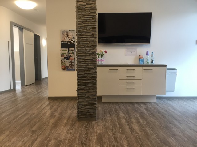 Zahnärzte VS, Praxis Klinikum